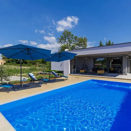 Lavender By Interhome * Nedeščina
